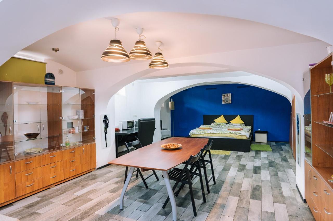 Hotel Design Loft à Timişoara Extérieur photo