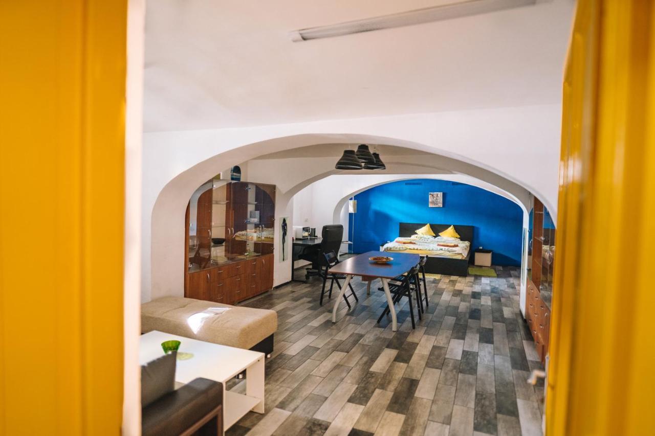 Hotel Design Loft à Timişoara Extérieur photo